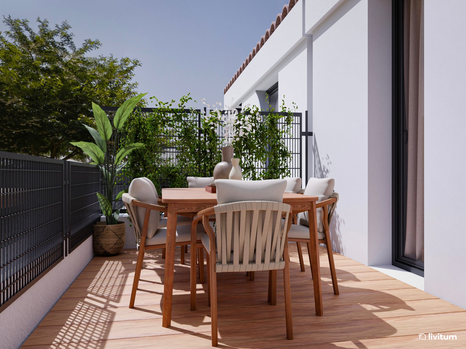 Cómoda terraza en madera y tonalidades de blanco