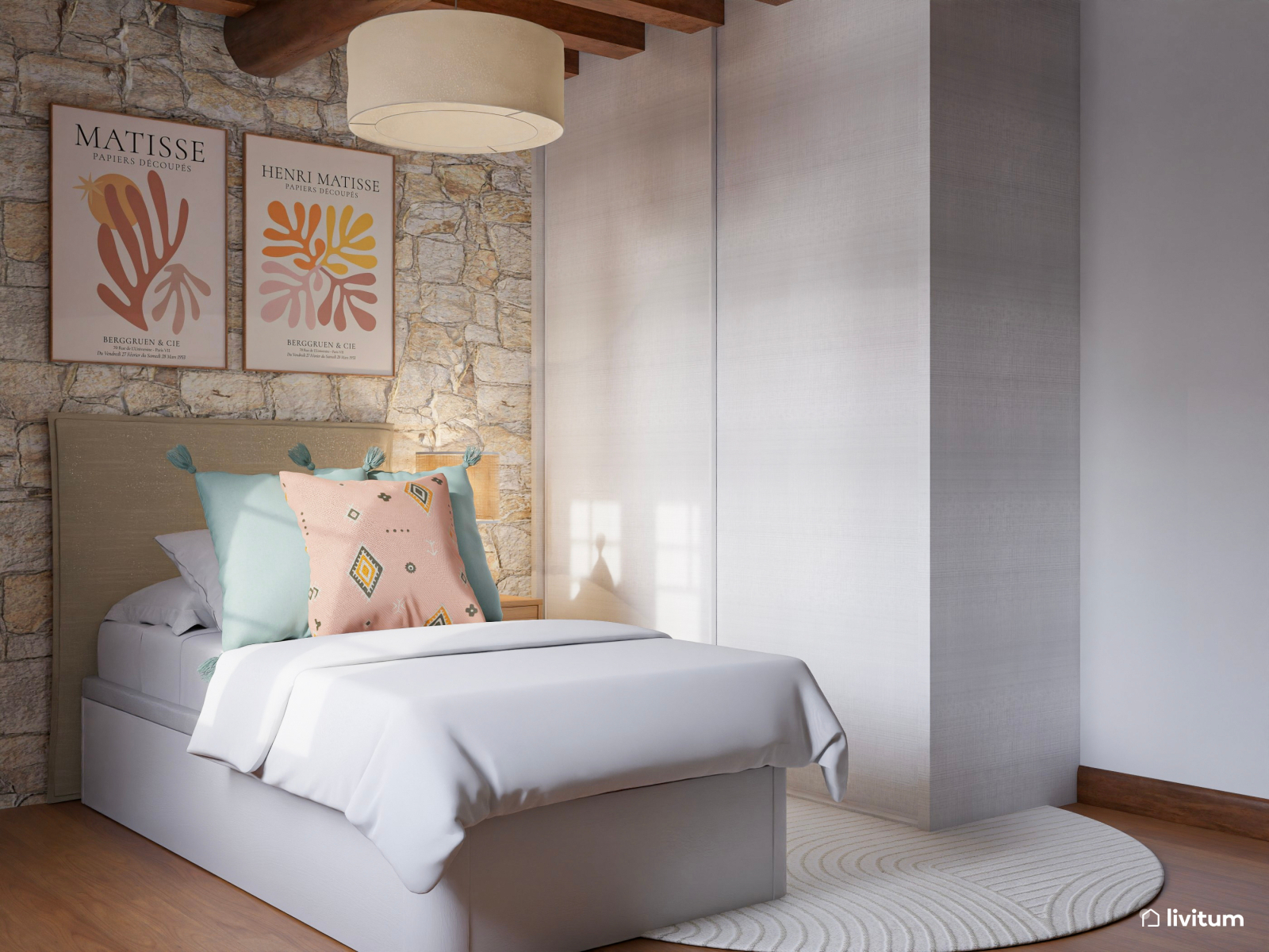  Encantador dormitorio con pared de piedra y muebles de madera