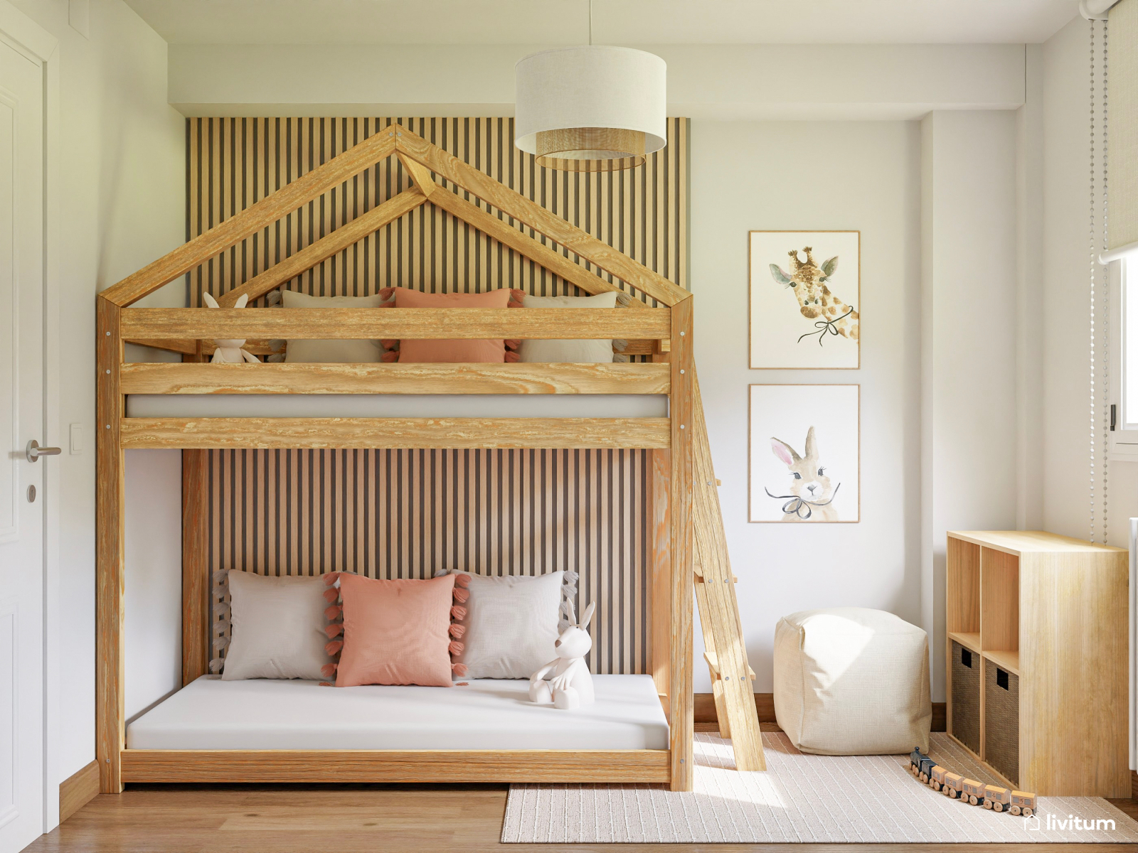 Habitación infantil con litera en forma de casita y madera 