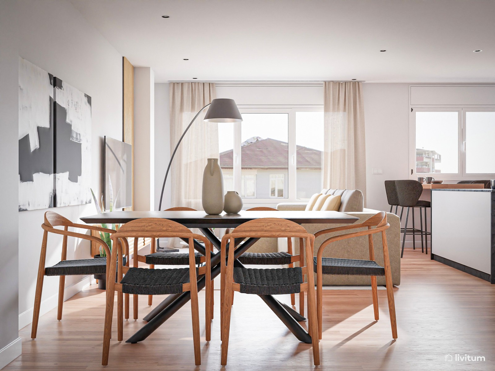 Madera y negro en un sofisticado salón comedor nórdico