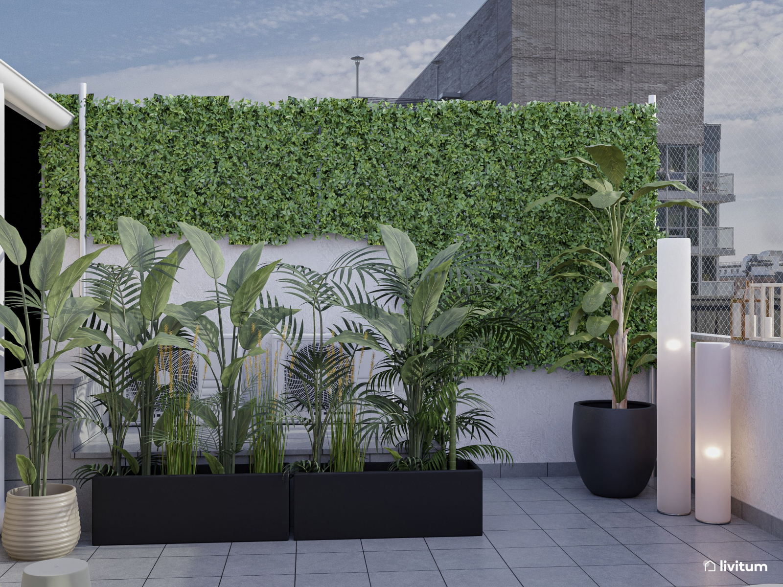 Terraza boho con jardín vertical y fibras naturales